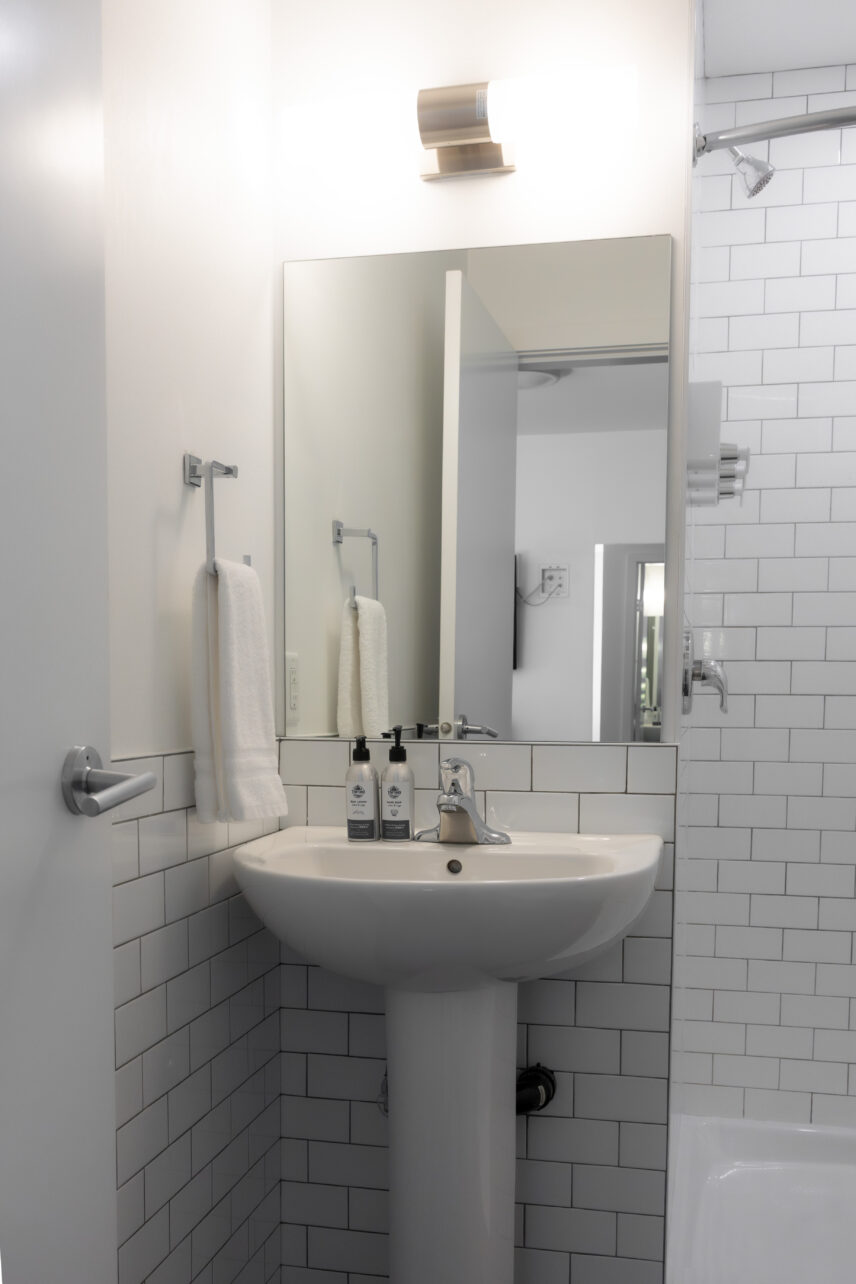 Modern Tofino hotel bathroom